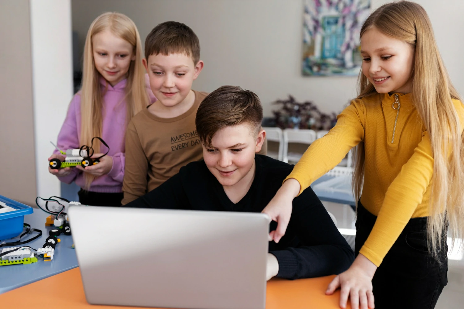Grade 4 Coding in Online