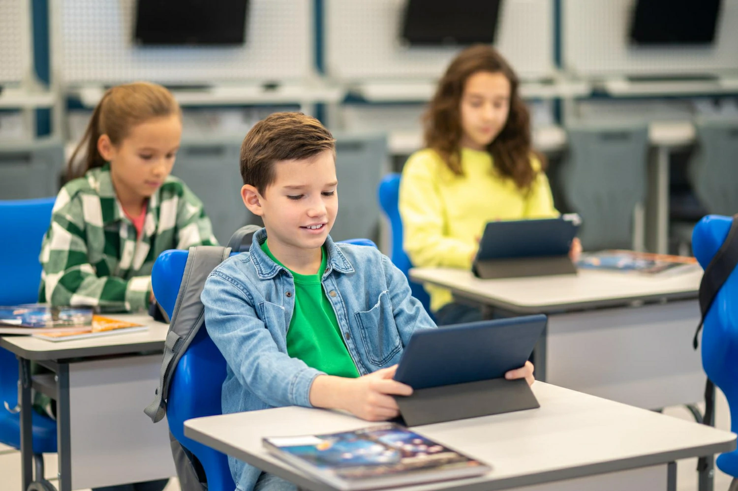 Grade 5 Coding in Online